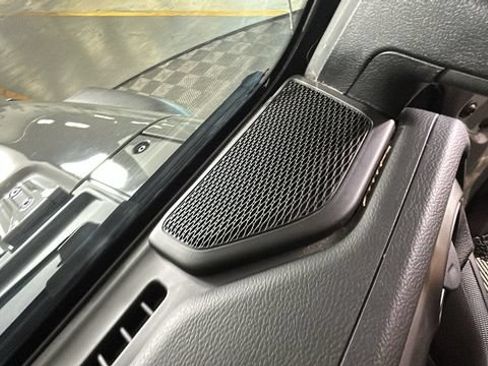 Used 2023 Jeep Wrangler Unlimited w/ Cold Weather Group AWD/4WD image 29