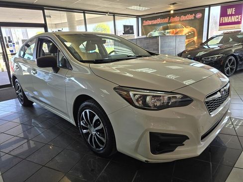 Used 2018 Subaru Impreza 2.0i image 4
