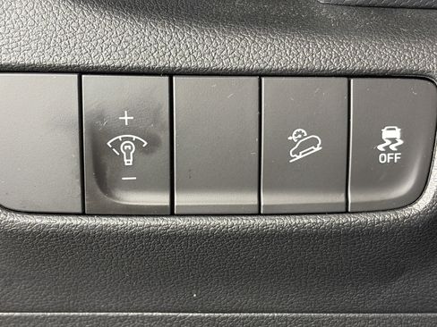 Used 2023 Hyundai Kona SEL image 27