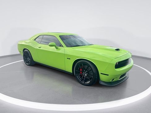 Used 2023 Dodge Challenger R/T w/ Plus Package image 1
