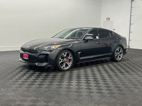 Used 2020 Kia Stinger GT2 AWD/4WD image 1