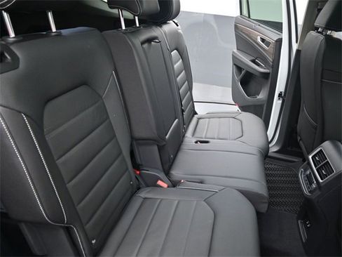 New 2025 Volkswagen Atlas SEL image 27