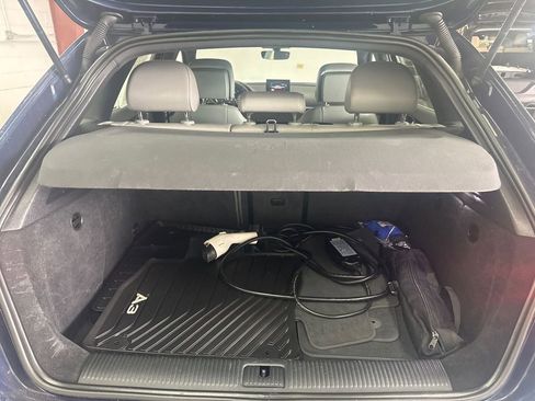 Used 2018 Audi A3 e-tron Premium Plus w/ Premium Plus Package image 18