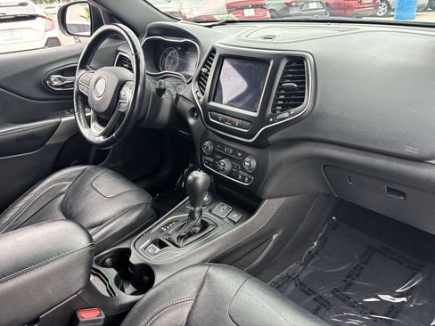 Used 2021 Jeep Cherokee Latitude Lux 80th Anniv w/ Quick Order Package 26U 80TH AWD/4WD image 10