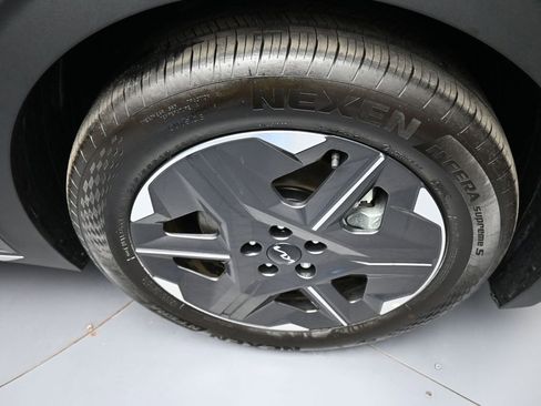 New 2025 Kia EV6 Light w/ Light LR Technology Package image 13