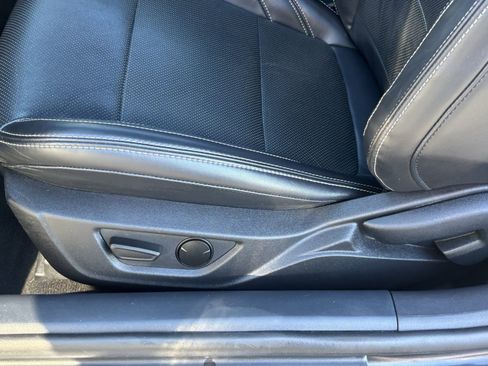 Used 2024 Ford Mustang GT Premium image 19