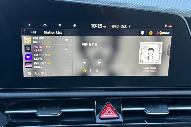 Certified 2025 Kia Niro EX Touring FWD image 25