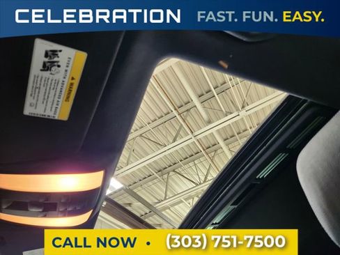 Used 2014 Mercedes-Benz E 550 4MATIC Sedan image 10