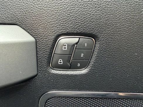 Used 2019 Ford F350 Platinum w/ Platinum Ultimate Package image 16