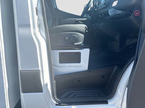 Used 2024 Mercedes-Benz Sprinter 3500 image 20