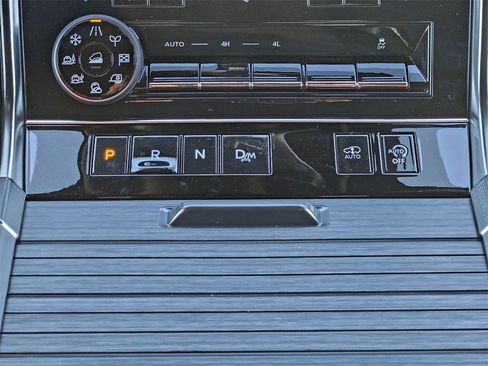 New 2026 Nissan Armada NISMO image 22