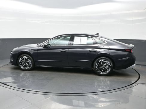 Certified 2026 Hyundai Sonata SEL FWD image 3