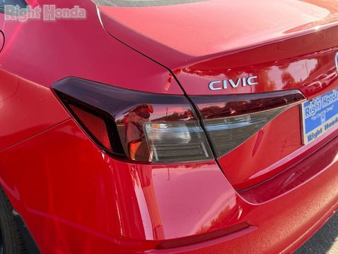 Certified 2025 Honda Civic Sport image 11