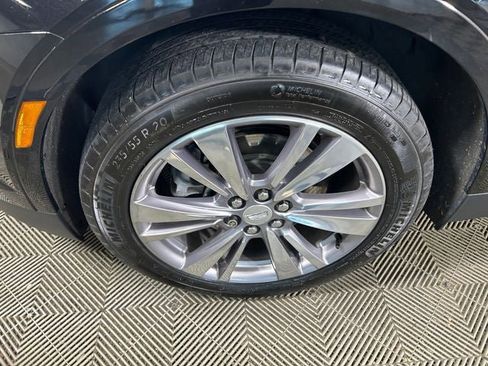 Certified 2023 Cadillac XT5 Premium Luxury AWD/4WD image 38