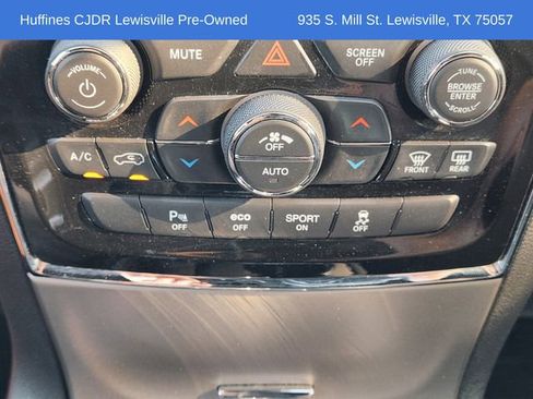 Certified 2021 Jeep Grand Cherokee Limited w/ Luxury Group II image 21