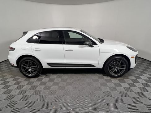 Certified 2024 Porsche Macan Turbo AWD/4WD image 8