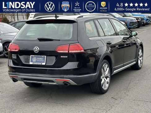 Used 2019 Volkswagen Golf Alltrack SE image 6