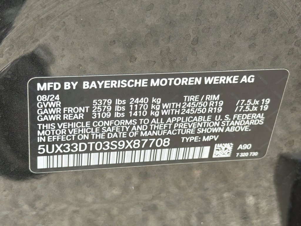 Used 2025 BMW X4 xDrive30i AWD/4WD image 43