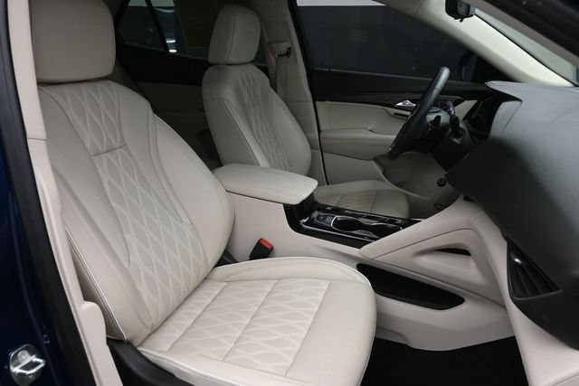 Used 2023 Buick Envision Avenir FWD image 32