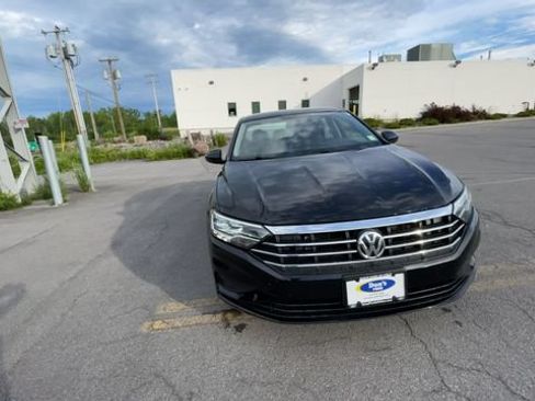 Used 2021 Volkswagen Jetta S FWD image 3