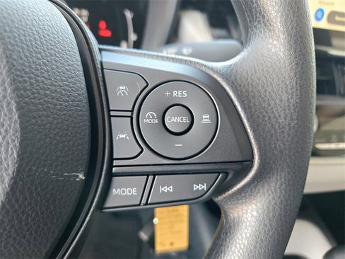 Used 2026 Toyota Corolla LE image 16