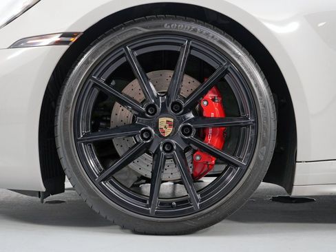 Used 2022 Porsche 911 Carrera S w/ Sport Package image 52