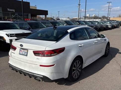 Used 2019 Kia Optima EX w/ EX Premium Package image 5