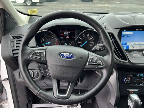 Used 2019 Ford Escape SEL AWD/4WD image 8