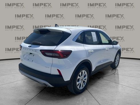 Used 2024 Ford Escape Active image 5