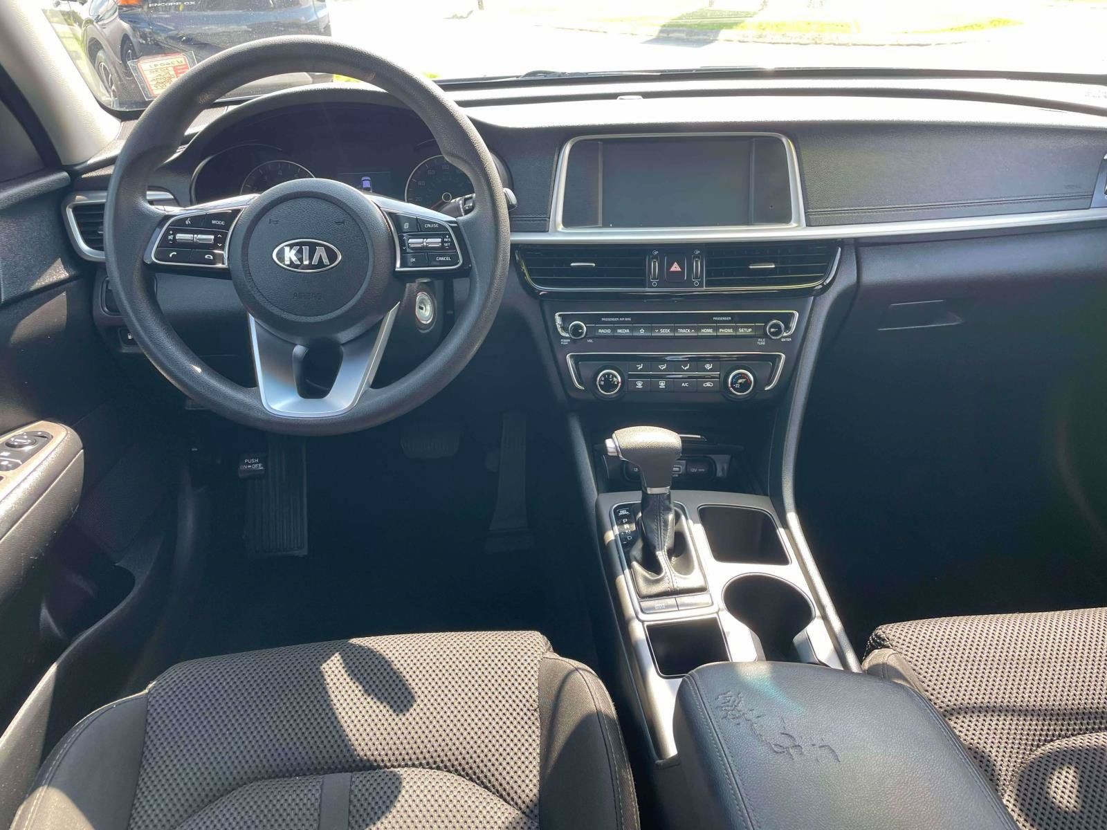 Used 2020 Kia Optima LX FWD image 14