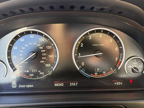 Used 2015 BMW 528i Sedan image 17