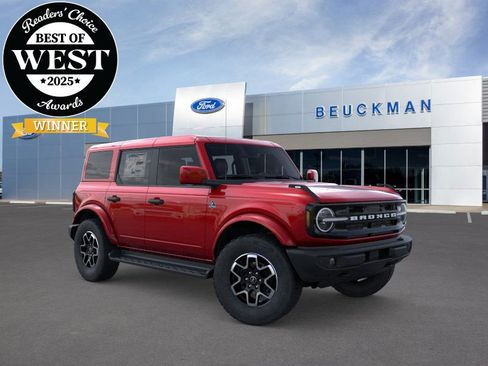 Used 2026 Ford Bronco Outer Banks AWD/4WD image 1