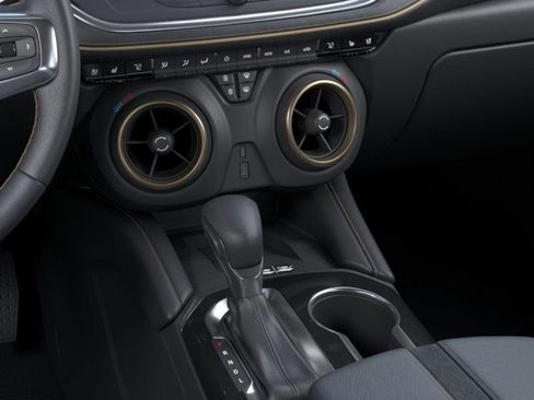New 2025 Chevrolet Blazer Premier w/ Enhanced Convenience Package image 31