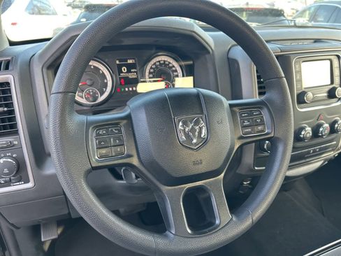 Used 2018 RAM 1500 Express image 30
