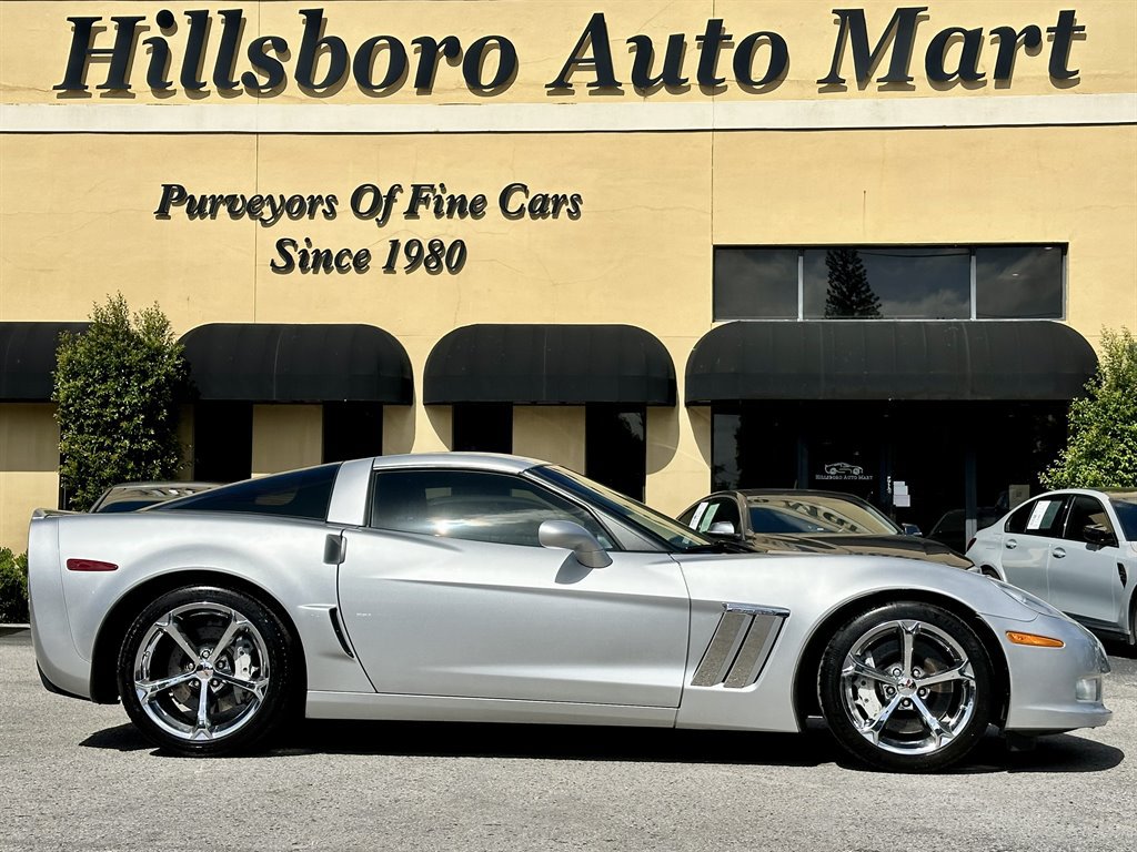 Used 2011 Chevrolet Corvette Grand Sport w/ Preferred Equipment Group RWD image 4