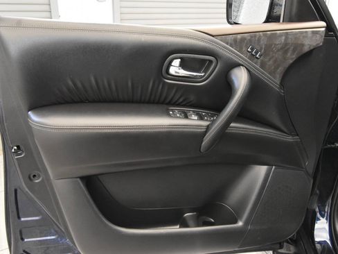 Used 2022 Nissan Armada Platinum w/ Captain's Chairs Package image 12