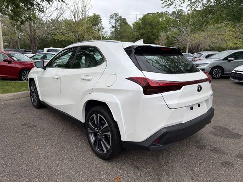 Used 2025 Lexus UX 300h FWD w/ Cold Area Package image 4