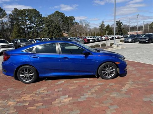 Used 2019 Honda Civic EX image 16