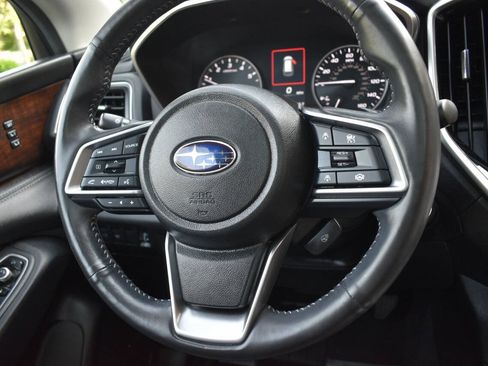Used 2023 Subaru Ascent Touring AWD/4WD image 29