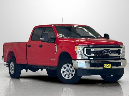 Used 2022 Ford F350 XLT image 2