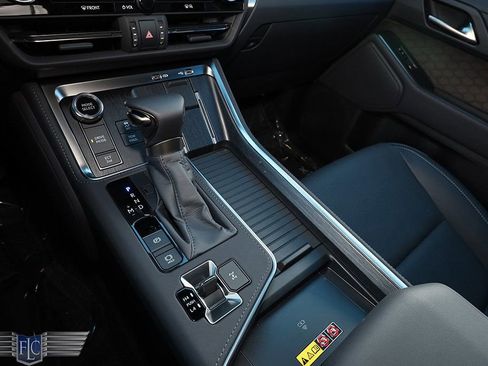 Used 2026 Lexus GX 550 image 35