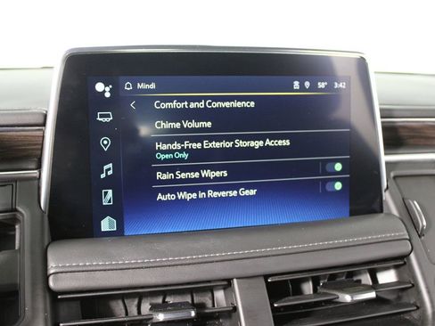 Used 2022 Chevrolet Tahoe Z71 image 25