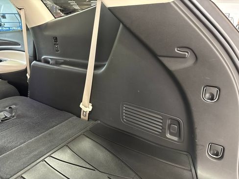 Used 2023 Buick Enclave Essence AWD/4WD image 47
