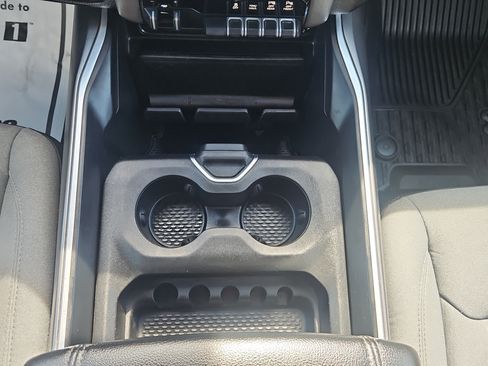 Used 2021 RAM 1500 Big Horn AWD/4WD image 19