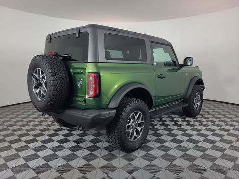 Used 2022 Ford Bronco Badlands image 3