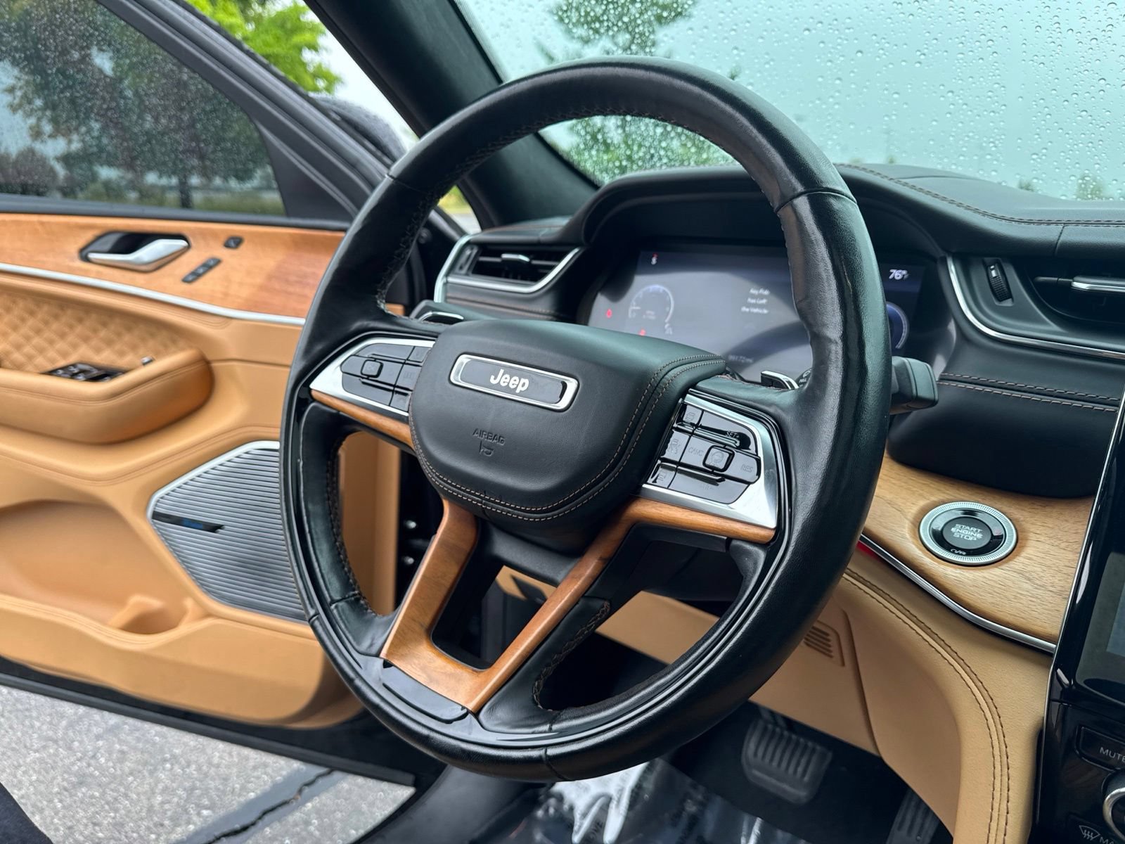 Used 2021 Jeep Grand Cherokee L Summit AWD/4WD image 21