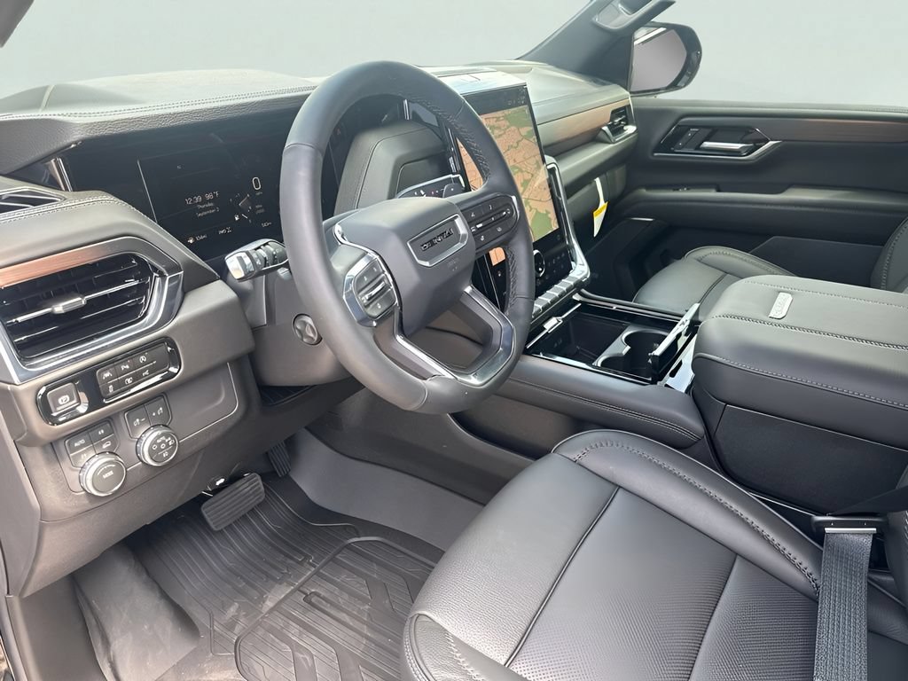 New 2026 GMC Yukon Denali w/ Sun & Power Step Package AWD/4WD image 8