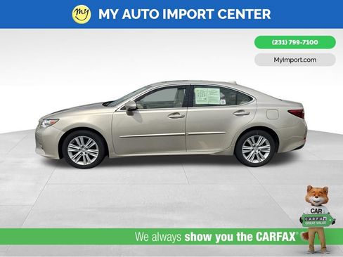 Used 2015 Lexus ES 350 w/ Premium Package FWD image 4