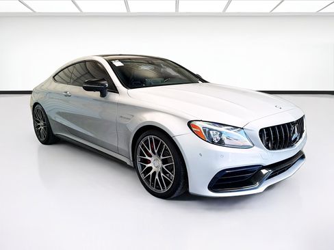 Used 2017 Mercedes-Benz C 63 AMG S image 3