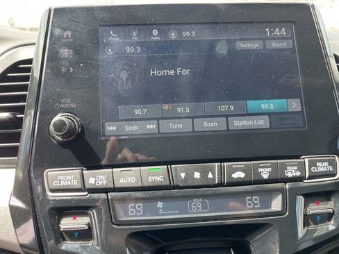 Used 2022 Honda Odyssey EX-L image 17